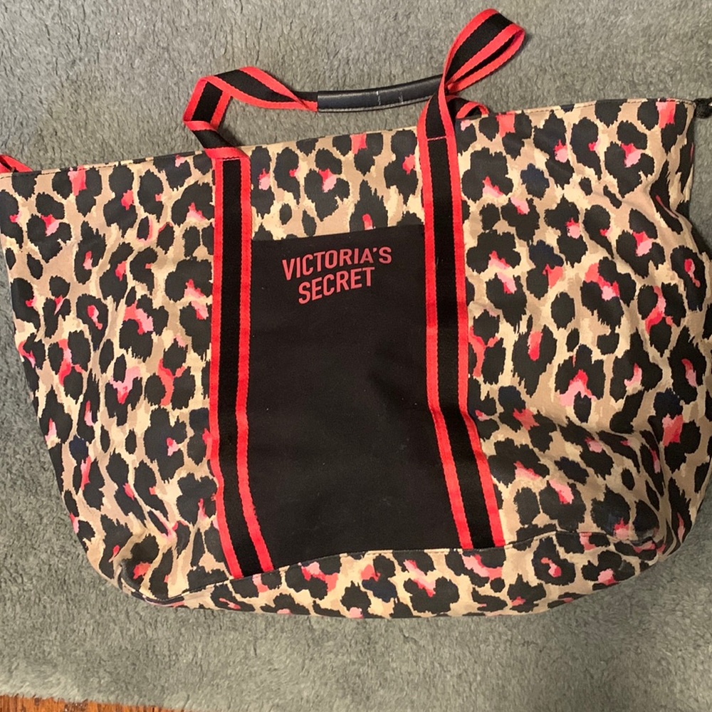 Pink VS bag